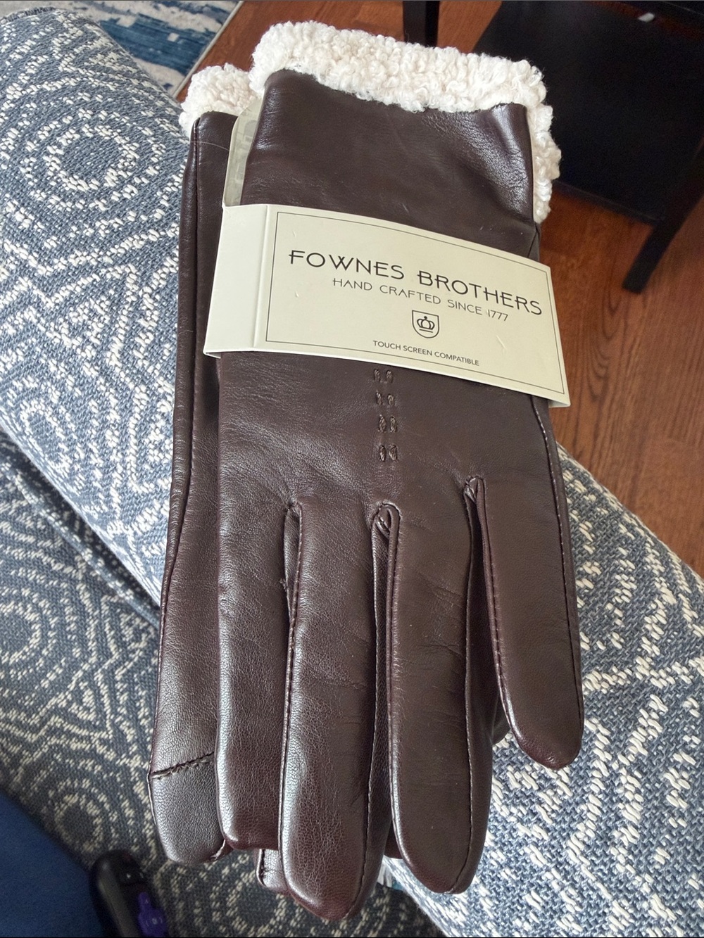 Fownes Brothers  Women Brown Leather Gloves with Sherpa Lining